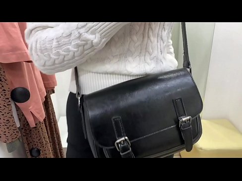 ❤️ Публічна мастурбація молодої сучки FeralBerry фалоімітатором у примірочній ❤️❌ Чортове відео у нас uk.sexeey.ru ﹏